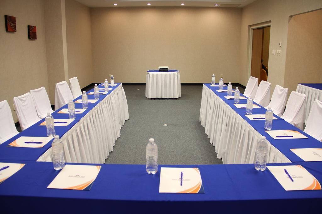 Rio Vista Inn Business High Class Hotel Poza Rica Luaran gambar