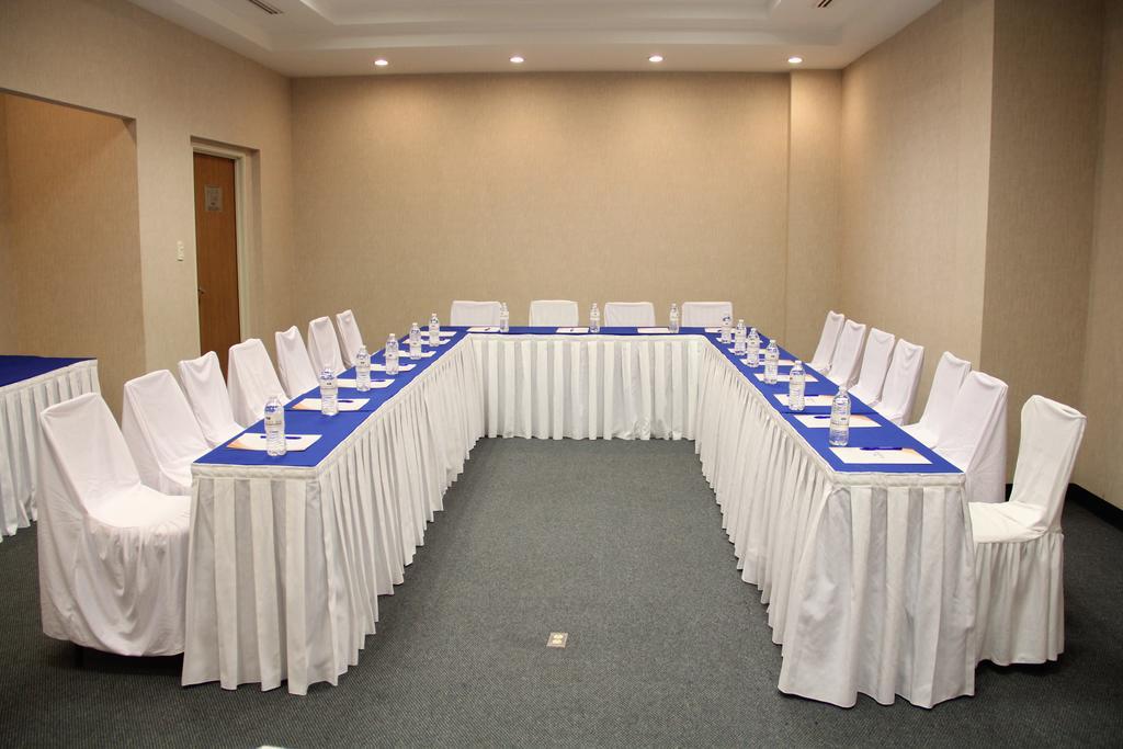 Rio Vista Inn Business High Class Hotel Poza Rica Luaran gambar
